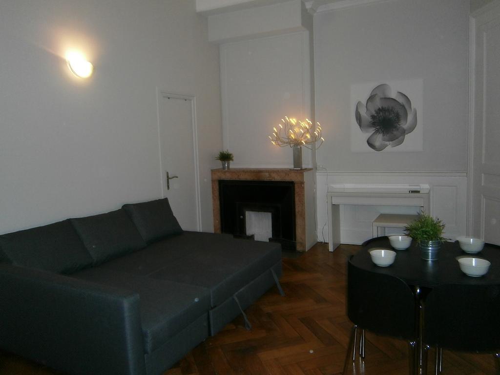 Appartements Place Bellecour Ліон Номер фото